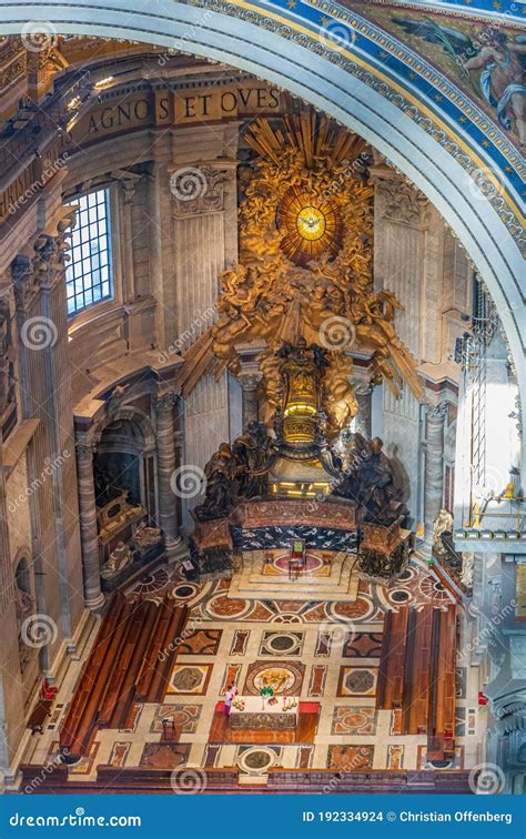 Vatican, Rome, Italy - August 17: View of Beautiful Ornate Saint Peter ...