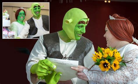 What a fairytale wedding! Couple tie the knot dressed as Shrek and Princess Fiona from the movie ...