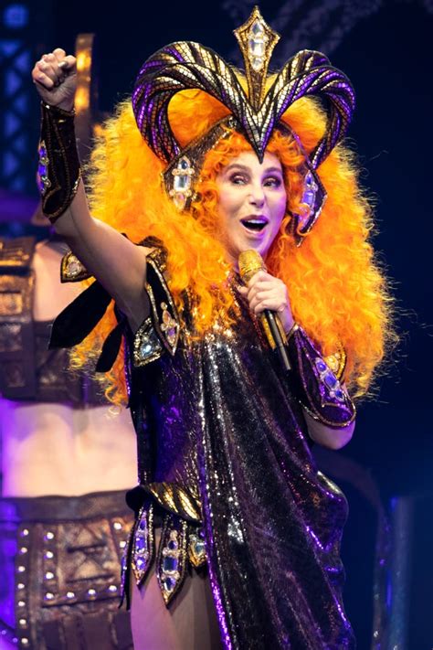 Cher tour 2019: Setlist, review from Here We Go Again in New York City