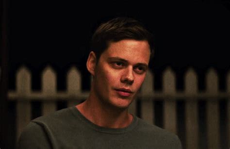 (99+) bill skarsgard gif | Tumblr | Bill skarsgard, Bill skarsgard ...