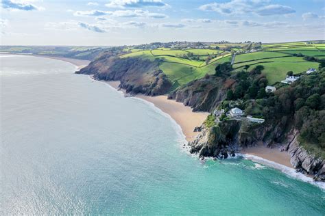 Explore the Devon coast under sail | VentureSail Holidays