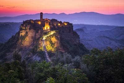 'Civita di Bagnoregio, Viterbo, Lazio, Central Italy, Europe. Sunrise over Civita di Bagnoregio ...