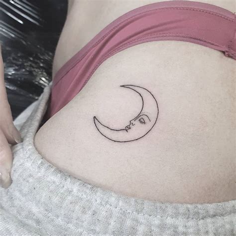 [UPDATED] 40 Symbolic Crescent Moon Tattoos