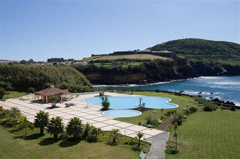 Terceira Mar Hotel Swimming Pool, Angra … – License image – 70276888 lookphotos