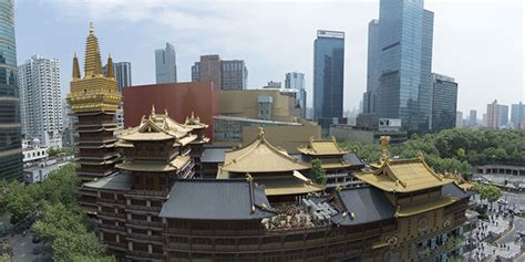 Jing'an Temple, Shanghai: Today, I leave China for 6 weeks in Europe. Part vacation and part ...