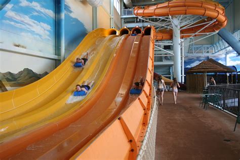 The Cheetah Race Mat Slide at Kalahari Resort in Sandusky, Ohio. | Kalahari resorts, Indoor ...