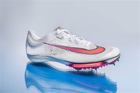 REVIEW: Nike Air Zoom Victory - Canadian Running Magazine