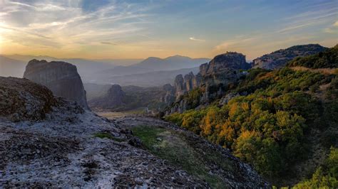 Mapping the trails of Meteora, one step at a time - Meteora Trails