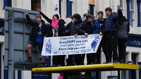 “Absolutely disgusting” -Everton fans on points deduction - AS USA