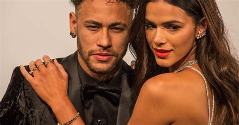 Dua lipa idgaf outro song. Paris saint germain forward neymar has ended his relationship with ...