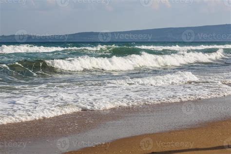 Black sea coast 8436448 Stock Photo at Vecteezy