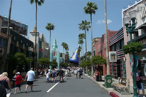 File:Hollywood Boulevard at Disney's Hollywod Studios by The Consortium ...