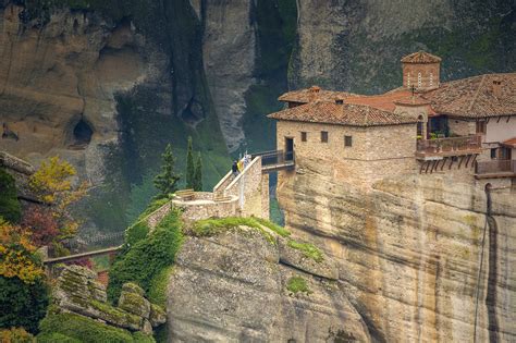 Meteora Monasteries Tour – Four Seasons Greece Tours