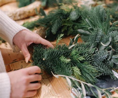 Yuletide Wreath Ritual for Solitary Witch: A Step-by-Step Guide