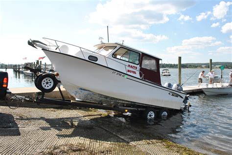 Retrieving downeast-style boat on roller trailer - The Hull Truth - Boating and Fishing Forum