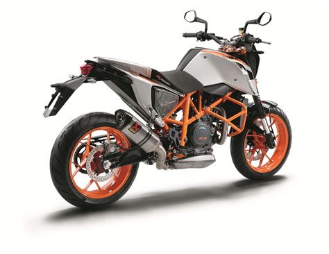 Review of KTM 690 Duke 690cc: pictures, live photos & description KTM ...