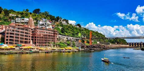 Spiritual Omkareshwar Jyotirlinga Temple on the Banks of Narmada River in Omkareshwar ...