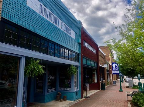 Historic Downtown Toccoa | Explore Georgia