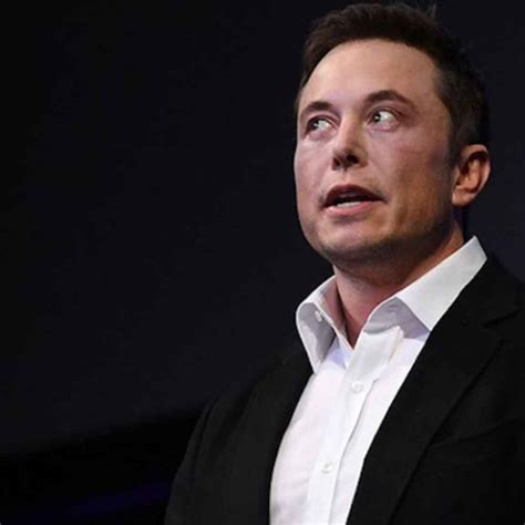 Elon Musk riapre lo stabilimento Tesla violando il lockdown e fa causa alla California (Tesla)