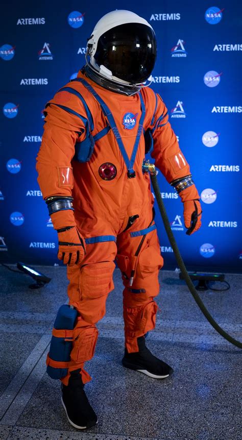 Space suit, Astronaut suit, Nasa