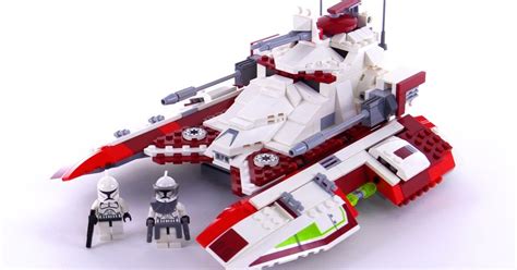 LEGO Star Wars Republic Fighter Tank from 2008! set 7679