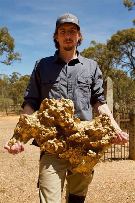 Five of the biggest gold nuggets in the world were found in Australia ...