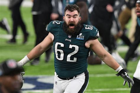 Jason Kelce gets emotional with two post game speeches - Bleeding Green Nation