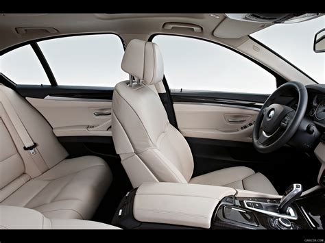 2011 BMW 5-series - Interior | Caricos