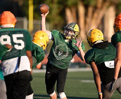 Vanden High School football team should have plenty of speed, athleticism again – The Vacaville ...