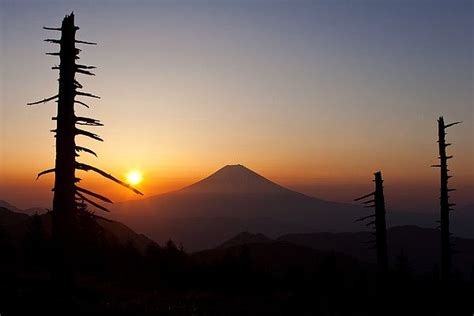 Mt. Fuji Sunrise by Huayang | Sunrise, Sunrise sunset, Fuji