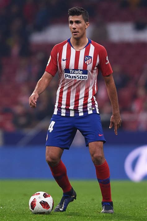 MADRID, SPAIN - DECEMBER 05: Rodrigo Hernandez of Atletico de Madrid in ...