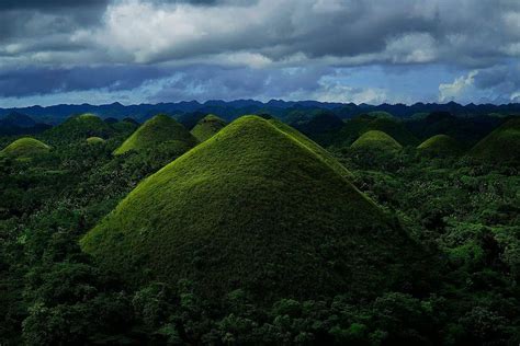 Chocolate Hills - the best cone karst in the world | Wondermondo