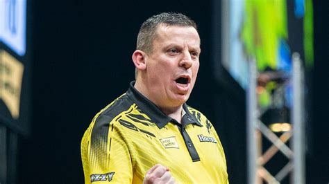 Dave Chisnall wins fourth European Tour title with victory over Luke Humphries | Darts News ...