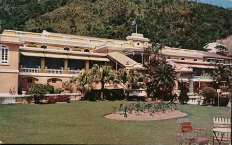 Main Entrance of Repulse Bay Hotel and Front Garden Hong Kong China K.P ...