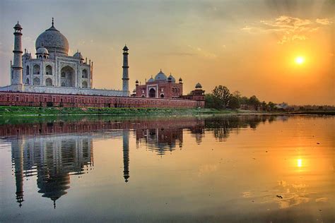 Sunset on the Taj Mahal, India, reflection, india, nature, sunset, taj mahal HD wallpaper | Pxfuel