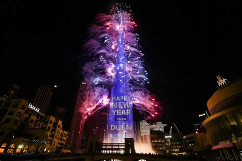 NYE in Dubai: How to Watch Fireworks at Burj Khalifa for Free