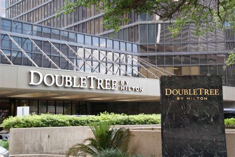 Hilton DoubleTree Hotel: In the Heart of Houston - MilesGeek ️