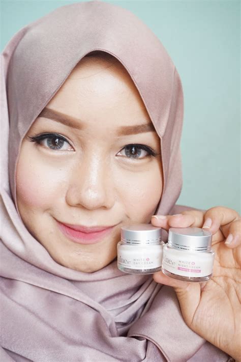 Beauty Blogger Indonesia by Lee Via Han: [REVIEW] SKINE87 White and Glow Complete Set