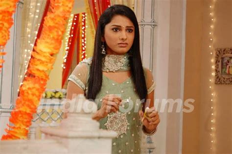 Rashi Modi as Rucha Hasabnis in Saath Nibhana Saathiya Media