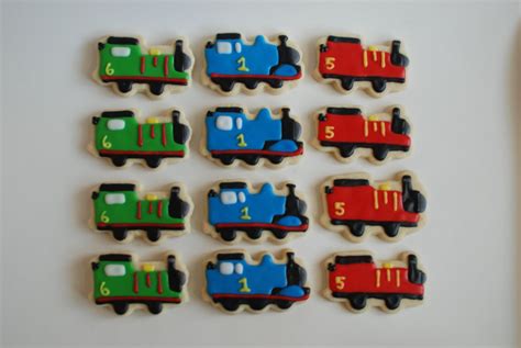 allison's cookies: :: Thomas the Train Cookies (and Percy and James)