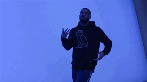 Here's Every GIF of Drake Dancing From 'Hotline Bling' You Could Ever ...