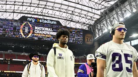 Look: Roof at NRG Stadium leaking ahead of CFP Championship Game