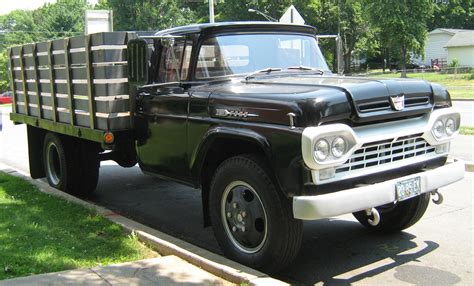 File:1960 Ford F-500 stake truck black fr.jpg - Wikimedia Commons