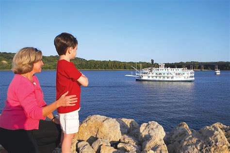 Press Kit - Mississippi River Cruises on the Riverboat Twilight