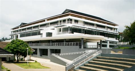 Urban Africa • Zomba, Malawi College of Medicine Library,...