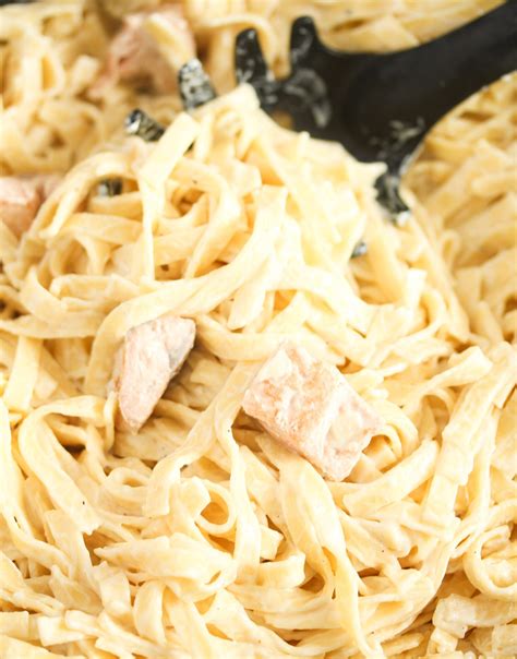 Salmon Creme Fraiche Pasta » The Fast Recipe Food Blog