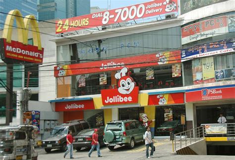 DSC_0414.JPG | "Jollibee" is not seen in Japan, but they say… | Flickr