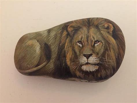 Lion Rock Lion Painted on Rock Rock Art Lion Painting | Etsy | Cat ...