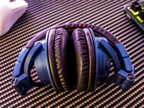 Audio-Technica ATH-M50xBT2 Review: These wireless over-ear headphones rock!