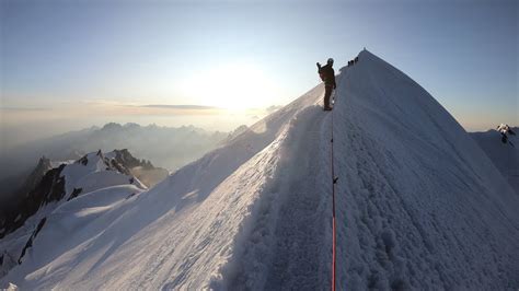 Mont Blanc Summit // Ostatnie 200 m do szczytu Mont Blanc - 25.07.2019 - YouTube